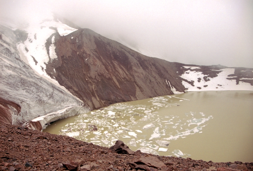   . . Morain lake, Mametova glacier.