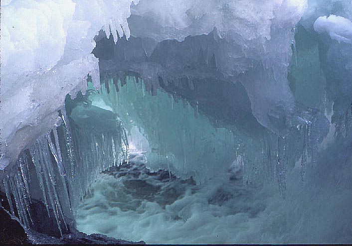 ice cave northern ontario