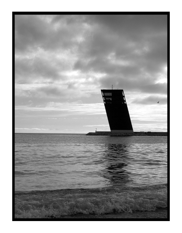 Tower toward the river