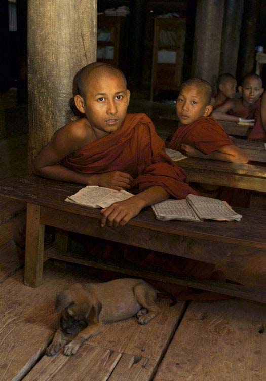 Budhist monks near Mandalay