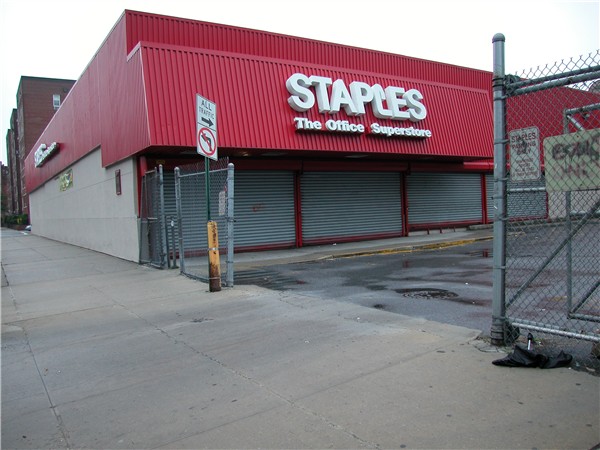 Staples, Ocean Avenue, New York