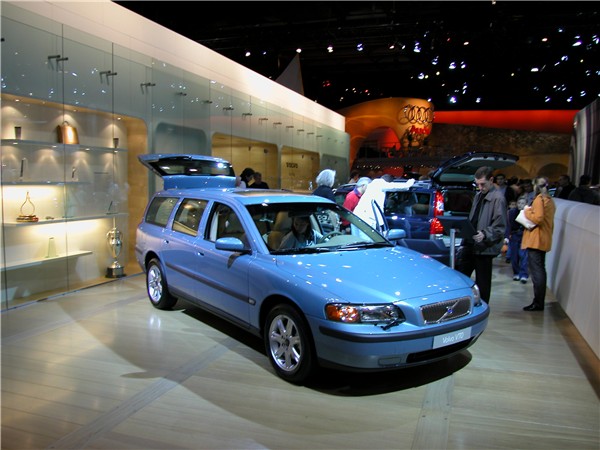 Volvo V70