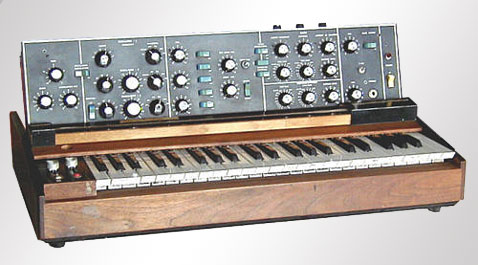   Minimoog C (1970 ).