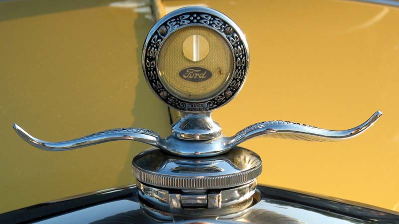 Ford Emblem