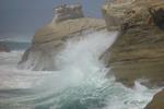 Big waves at the cape 